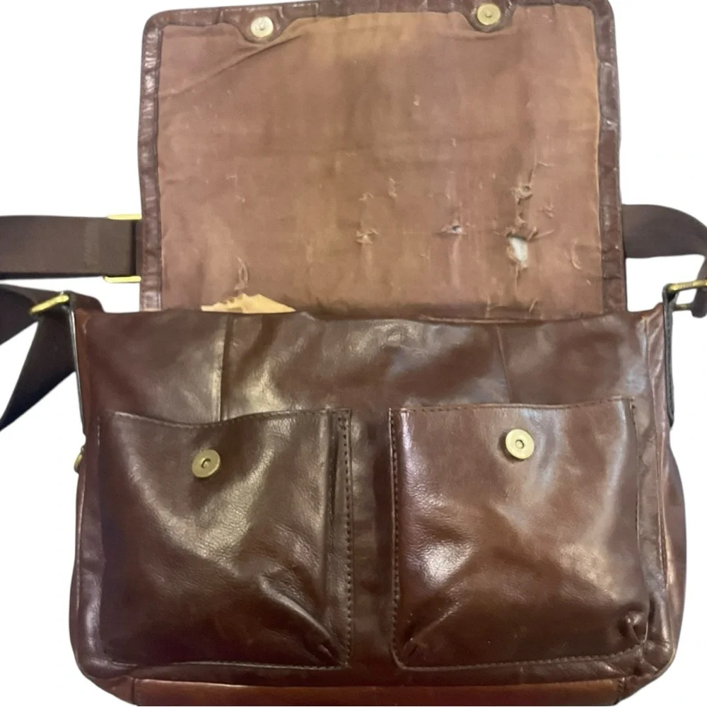 Fossil soft distressed